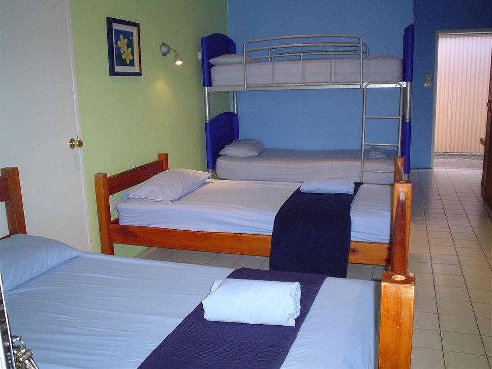 Coral Beach Lodge 道格拉斯港 外观 照片